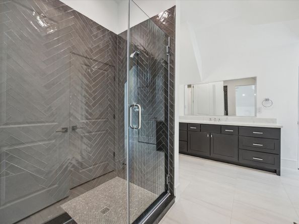 5 Wentworth Green Way, Houston TX 77027