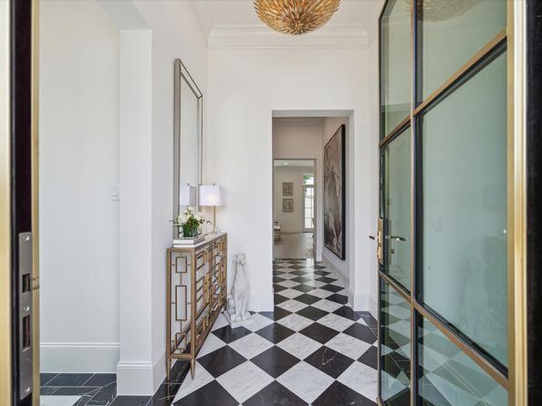5 Wentworth Green Way, Houston TX 77027