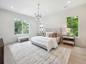 5 Wentworth Green Way, Houston TX 77027