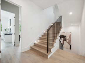 5 Wentworth Green Way, Houston TX 77027