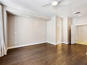914 Main Street 1201, Houston TX 77002