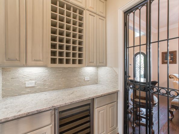 19 Brittany Rose Place, The Woodlands TX 77375