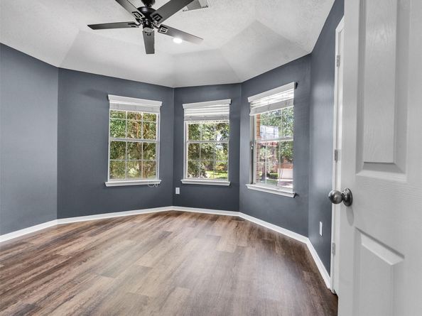 16715 Hibiscus Point Drive, Houston TX 77095