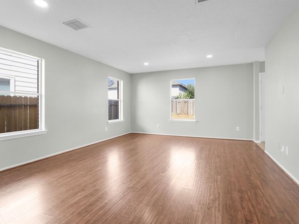 1419 Carolina Grove Lane, Houston TX 77073