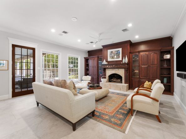 10401 Treeridge Place, The Woodlands TX 77380