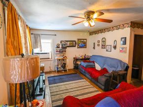 313 E Tidwell Road, Houston TX 77022