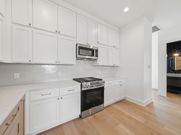2036 Thonig Road, Houston TX 77055