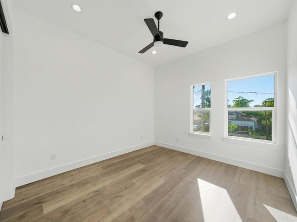 2036 Thonig Road, Houston TX 77055