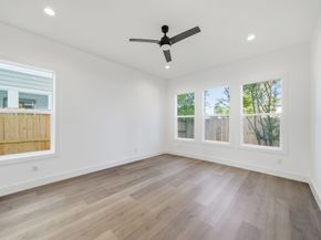 2036 Thonig Road, Houston TX 77055