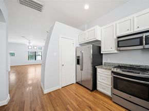 2710 Hullsmith Drive 901, Houston TX 77063