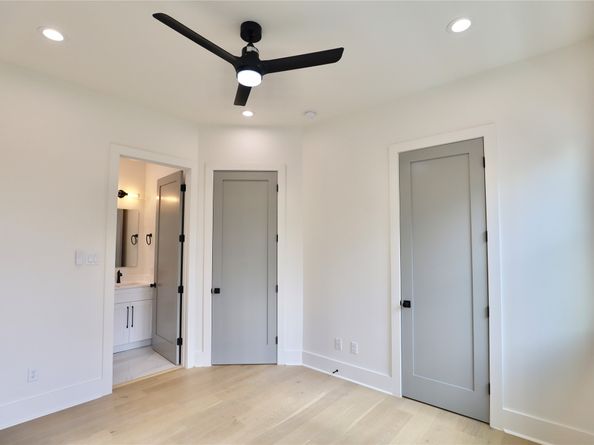 603 Neyland Street, Houston TX 77022