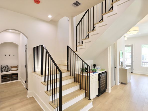 603 Neyland Street, Houston TX 77022