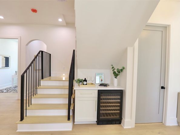 603 Neyland Street, Houston TX 77022