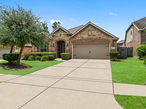 23438 Banksia Drive, New Caney TX 77357