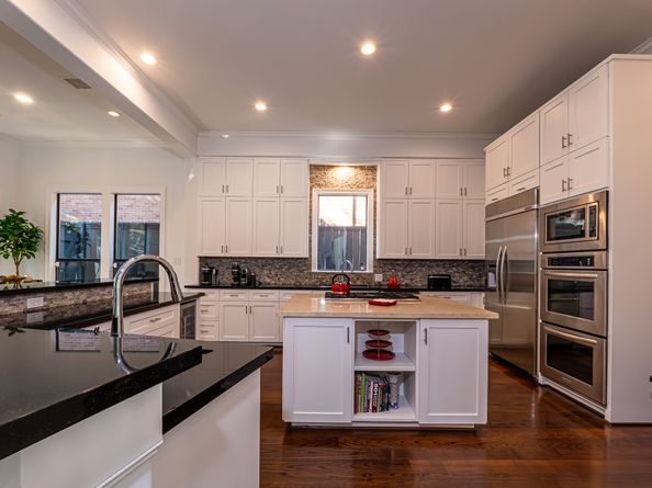 1409 Indiana Street, Houston TX 77006