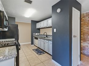 15318 Evergreen Place Drive, Houston TX 77083