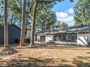 5906 Lawn Lane, Houston TX 77088
