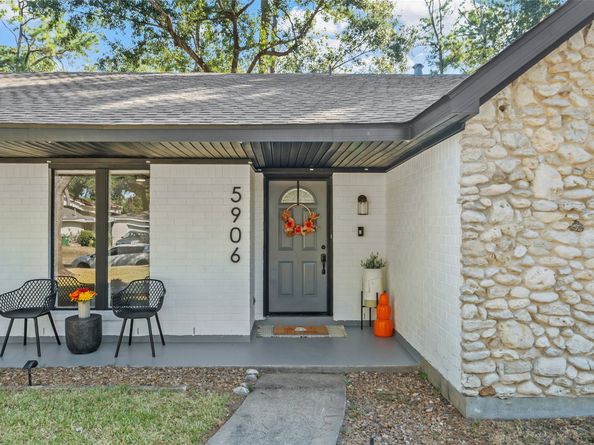 5906 Lawn Lane, Houston TX 77088