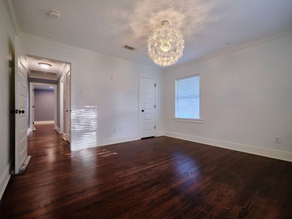 545 Henke Street, Houston TX 77020