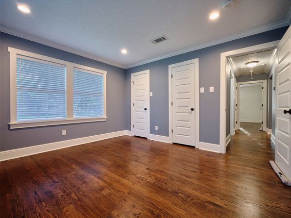 545 Henke Street, Houston TX 77020