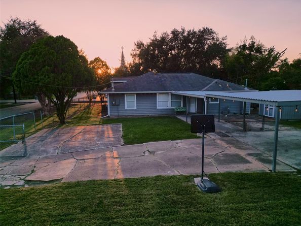 545 Henke Street, Houston TX 77020