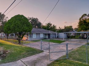 545 Henke Street, Houston TX 77020