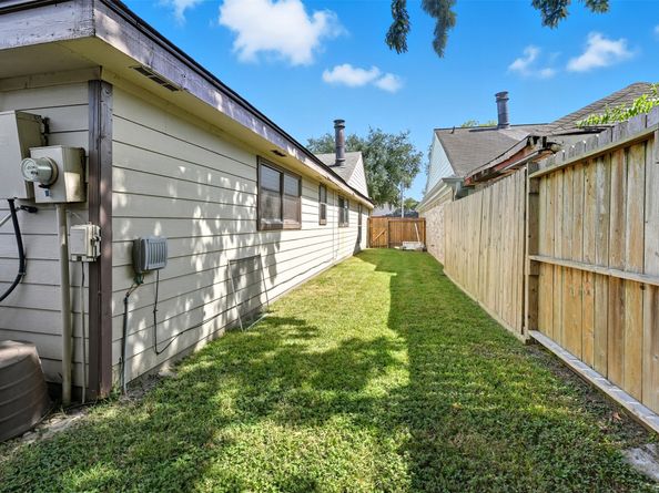 6310 Manx Street, Houston TX 77083