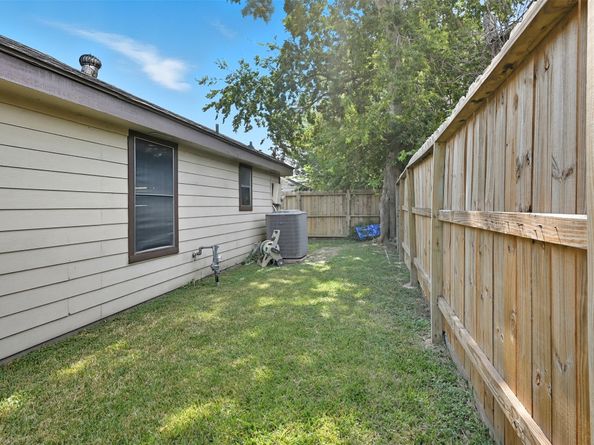 6310 Manx Street, Houston TX 77083