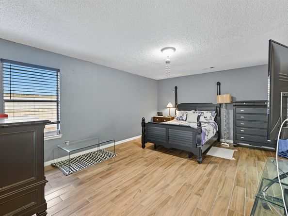 6310 Manx Street, Houston TX 77083