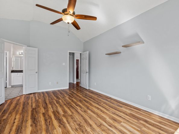 4335 Alysheba Lane, Friendswood TX 77546