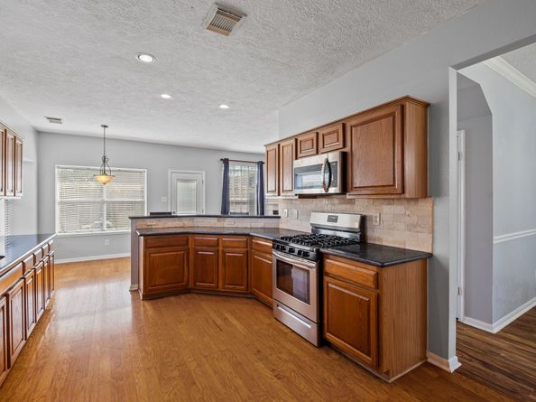 4335 Alysheba Lane, Friendswood TX 77546