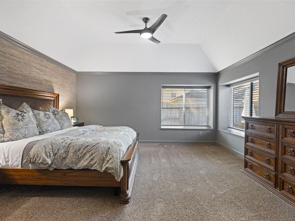 1319 Pine Trl, Tomball TX 77375