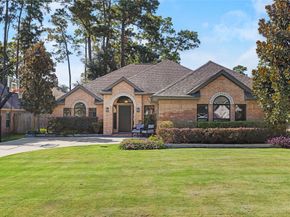 1319 Pine Trl, Tomball TX 77375