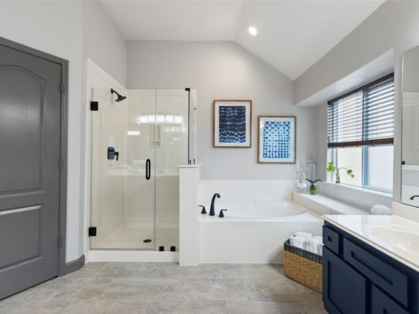 1319 Pine Trl, Tomball TX 77375