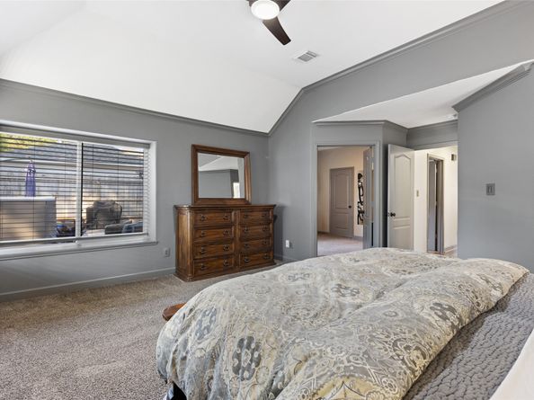 1319 Pine Trl, Tomball TX 77375