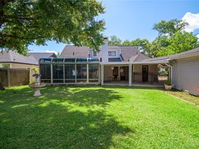 1906 Spillers Lane, Houston TX 77043