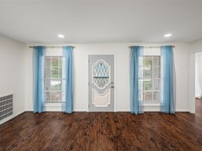 1906 Spillers Lane, Houston TX 77043