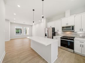 1412 Cedar Post Ln, Houston TX 77055