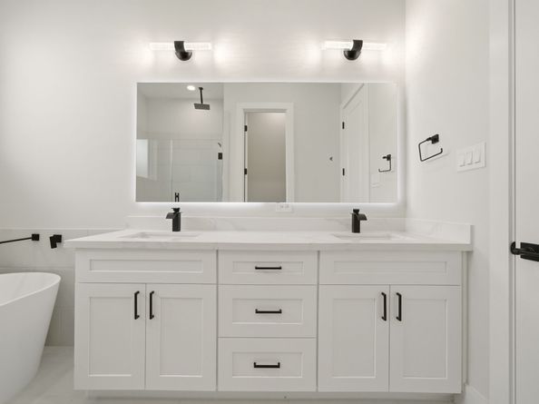 1412 Cedar Post Ln, Houston TX 77055