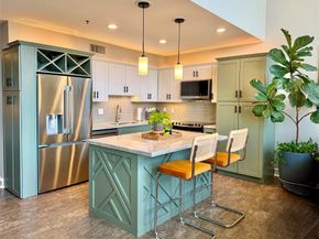 3311 Yupon Street 606, Houston TX 77006