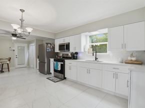 5638 Simsdale Street, Houston TX 77033