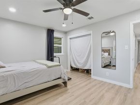 5638 Simsdale Street, Houston TX 77033