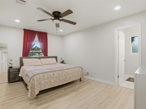 5638 Simsdale Street, Houston TX 77033