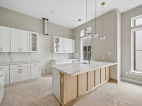 1185 W 19th Street, Houston TX 77008
