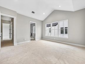 1185 W 19th Street, Houston TX 77008