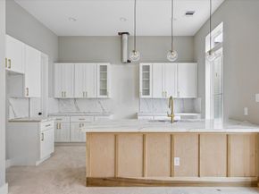 1185 W 19th Street, Houston TX 77008