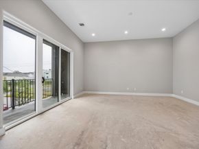 1185 W 19th Street, Houston TX 77008
