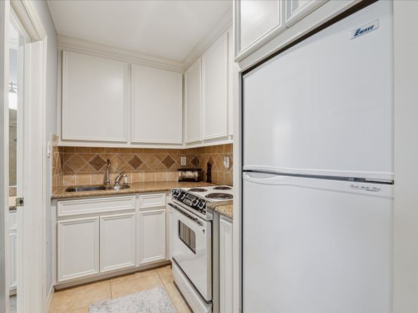 2835 W Wildwind Circle, Spring TX 77380