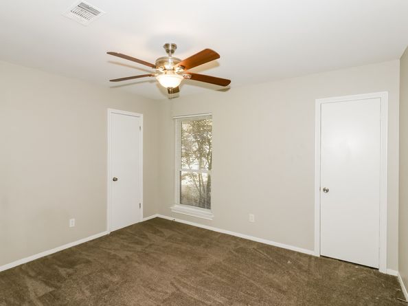 7126 Lugary Drive, Houston TX 77036