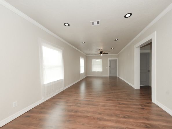 9305 Kentshire Drive, Houston TX 77078